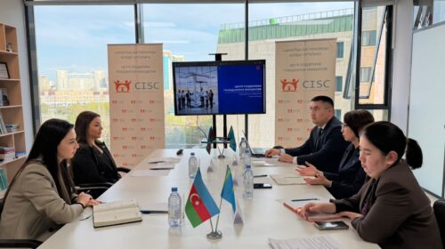 Азаматтық бастамаларды қолдау орталығында Қазақстан мен Әзербайжан арасында азаматтық қоғамды дамыту мәселелеріне арналған дөңгелек үстел өтті